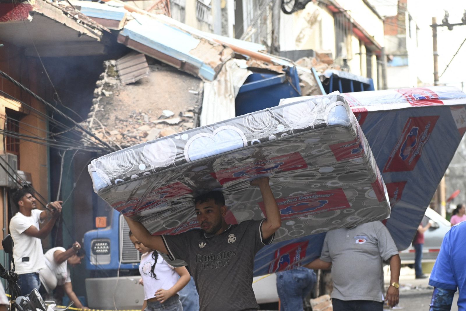 Szolidaritását fejezte ki Kolumbia népével Leó pápa a földrengés után