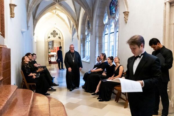 Ezeréves időutazás a bencések fesztiválján – Arcus Temporum Pannonhalmán a hosszú hétvégén