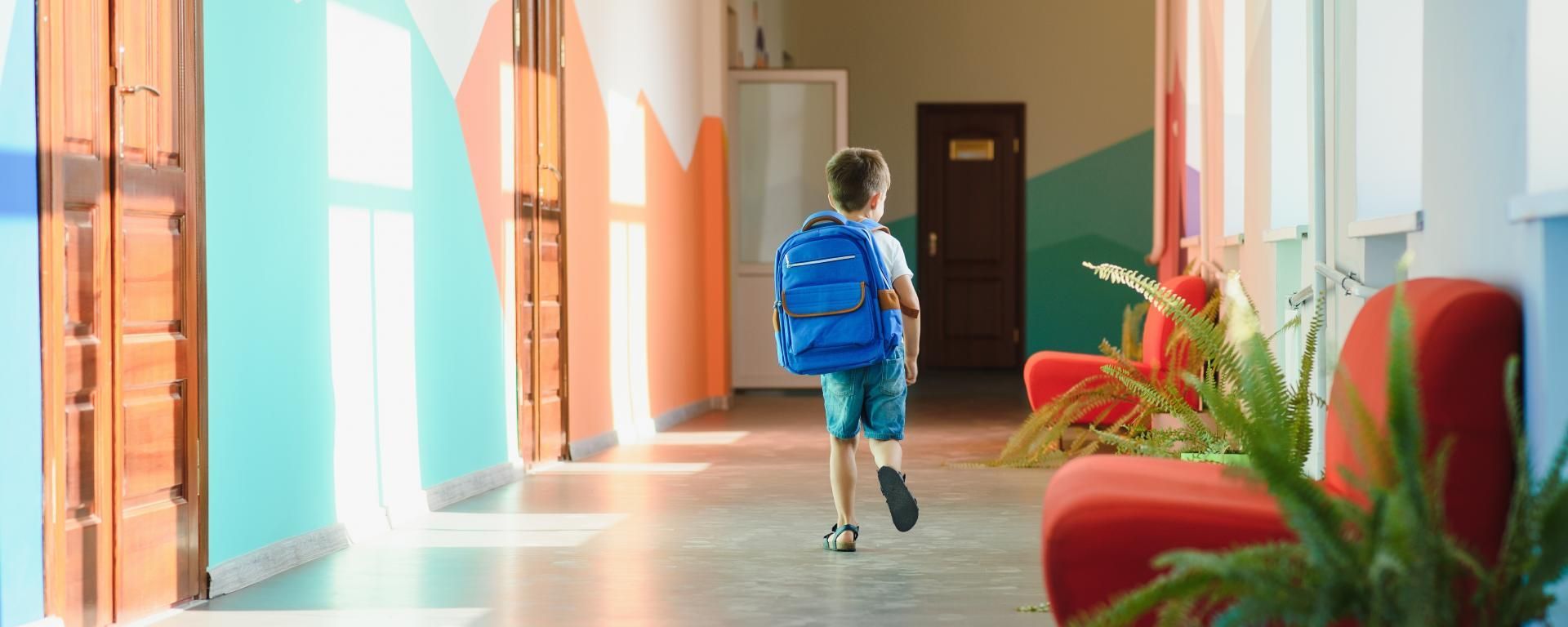 Hétfőn utalják az iskolakezdési támogatás első  részletét