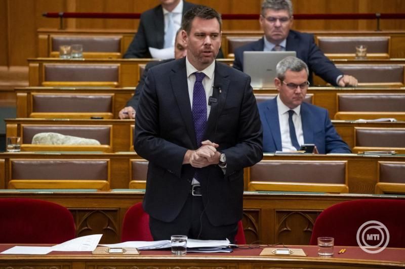 Országgyűlés: az építési törvényről is vitáztak a képviselők
