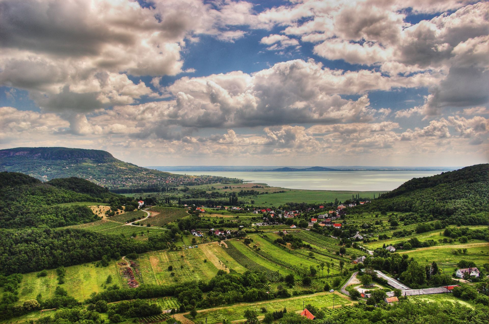 Balatoni vízirendészet: öten fulladtak a Balatonba nyáron