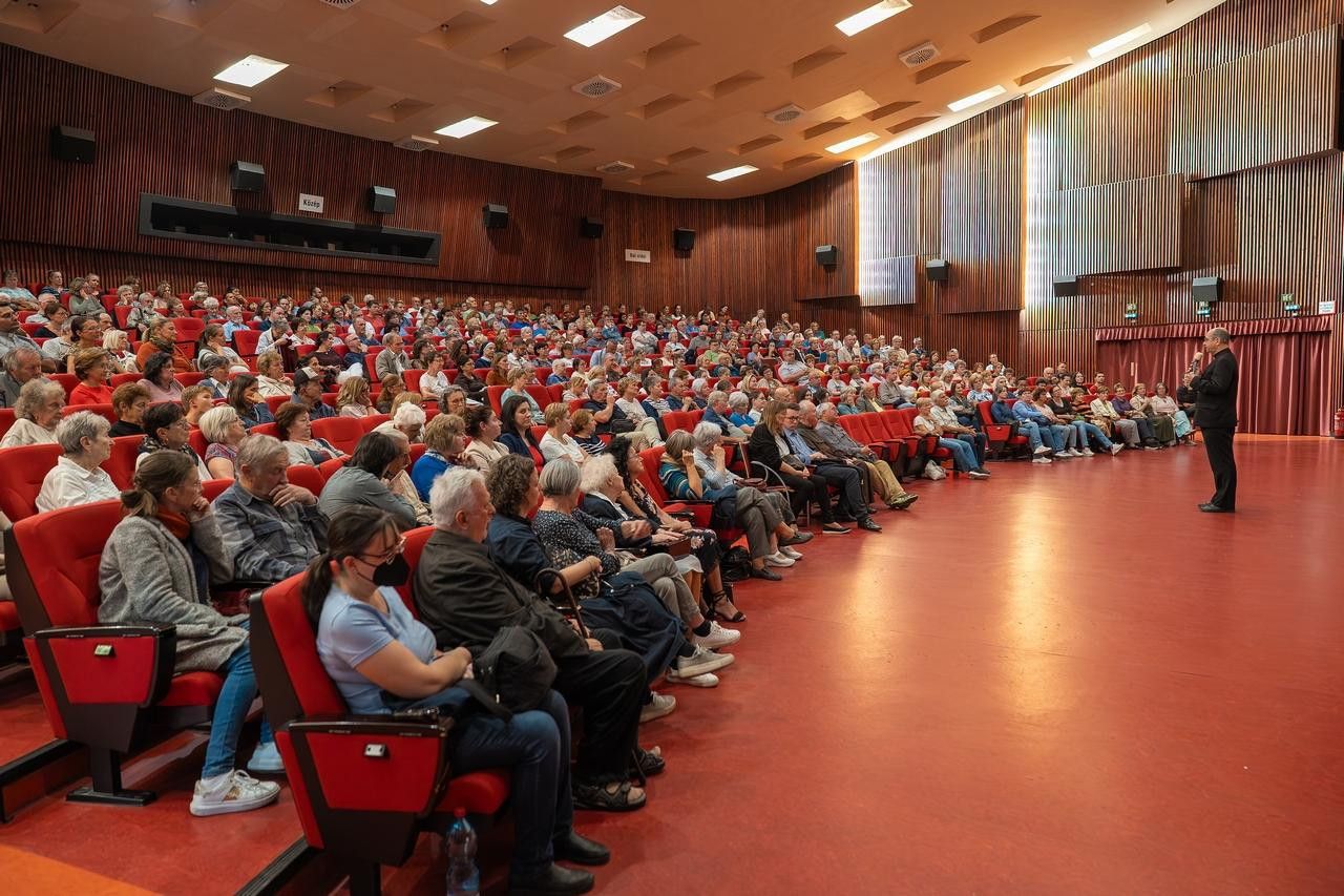 Keresztény tartalmú filmeket vetítenek az ősszel Szombathelyen