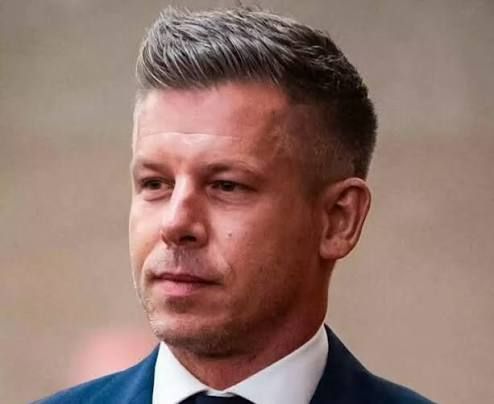 Magyar Péter: Orbán Viktor az alkotmányos rend erőszakos megváltoztatásáról beszélt nevetgélve