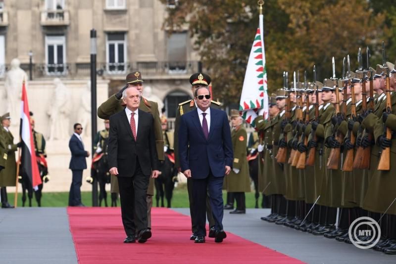 Abdel-Fattáh esz-Szíszi Budapesten